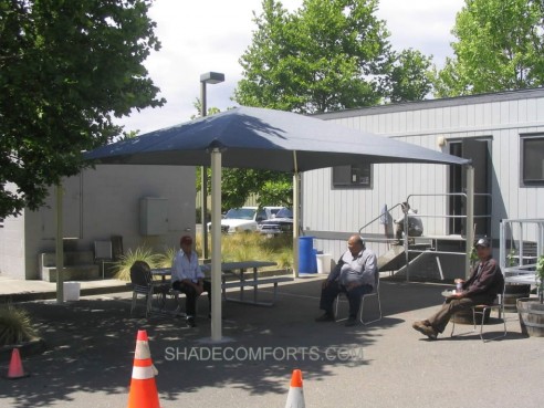 Employee-Shade-Shelter